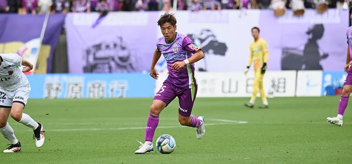 クラブが掲げる超攻撃的サッカー！